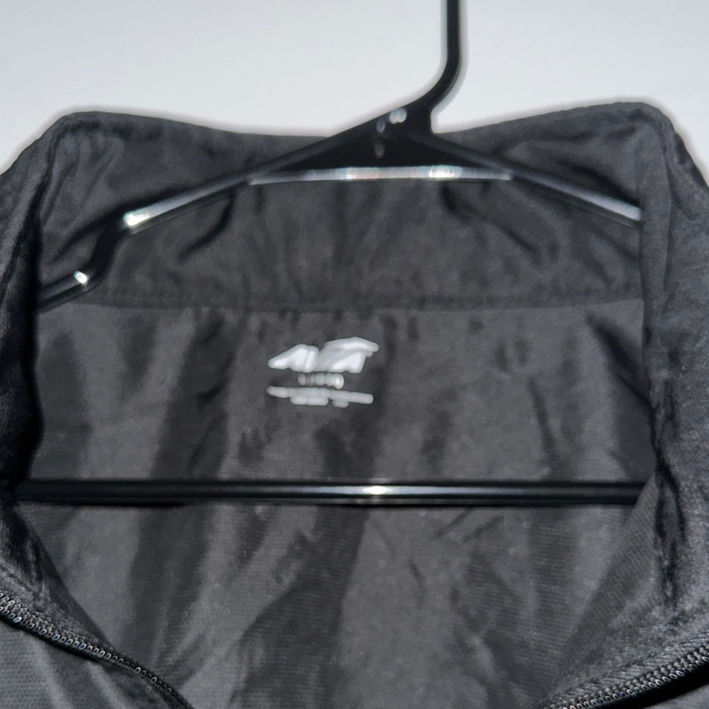 Black Utility Jacket with Wide Collar and Comfortable Fit - Picture 3 of 5